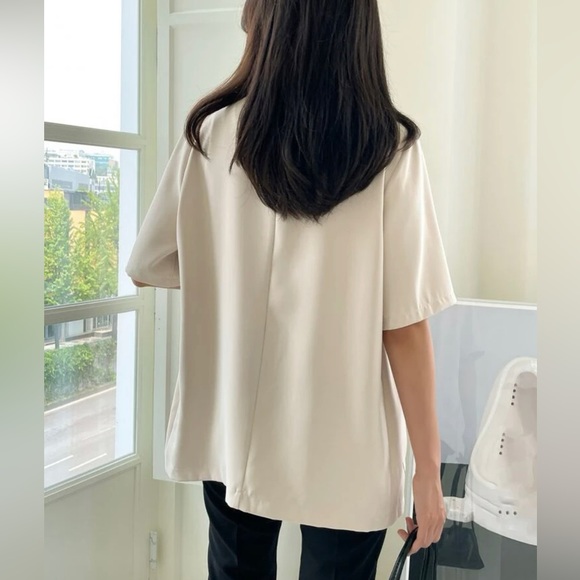 Lapel Neck Dual Pocket Blazer - Picture 2 of 2